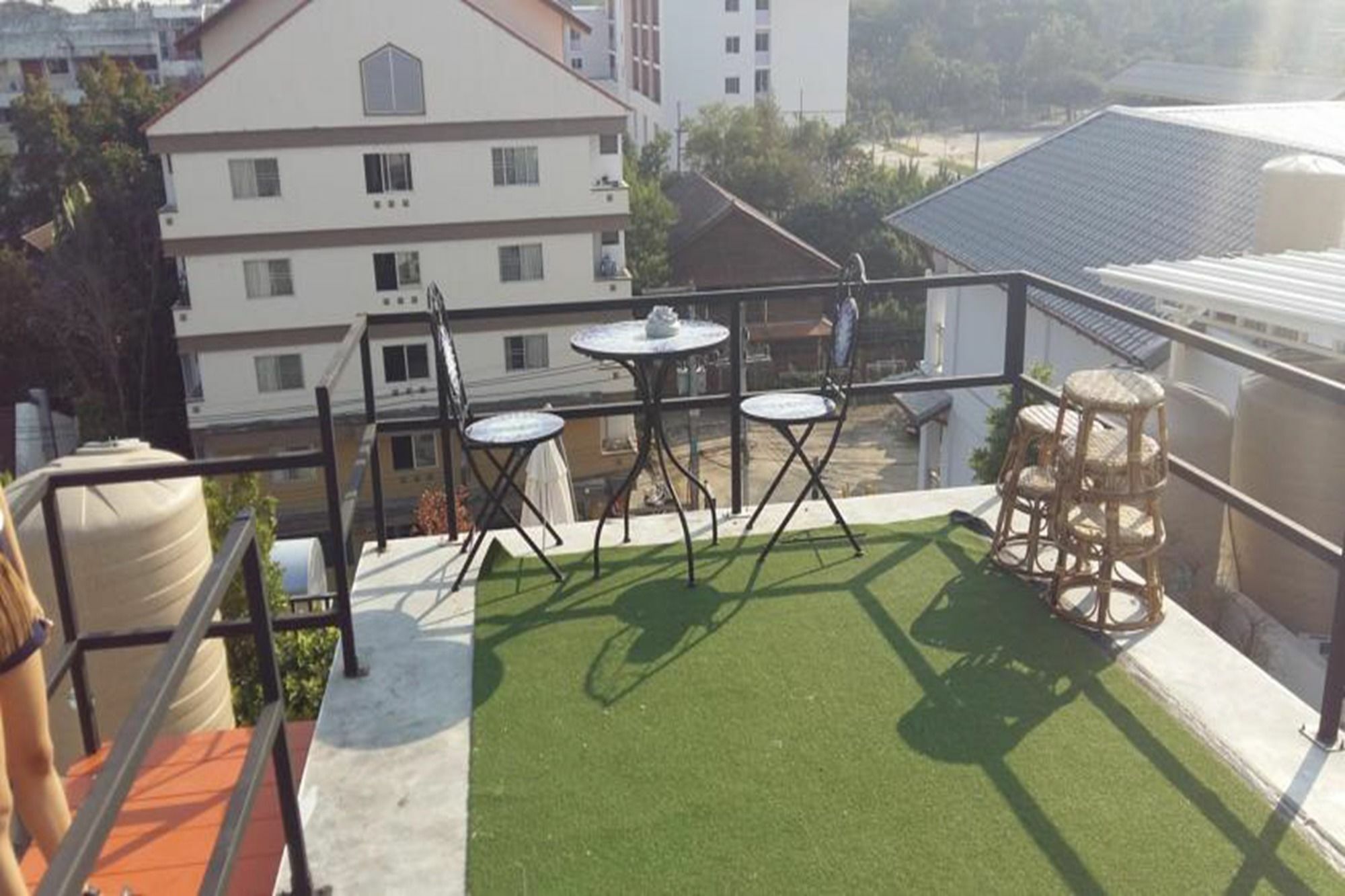Bakeroom Hostel Чиангмай Экстерьер фото
